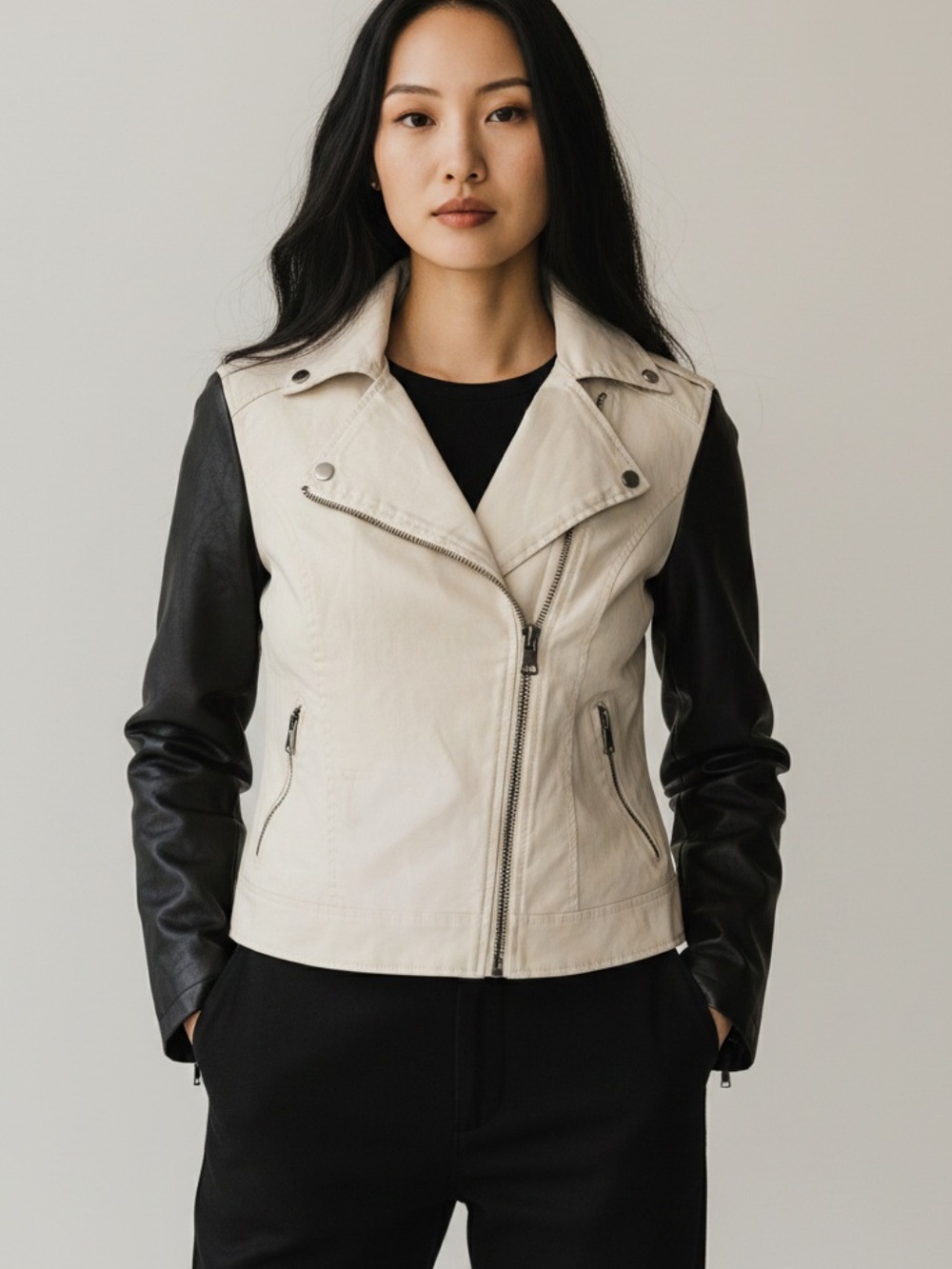 Bar III Ivory Leather Black Two Tone Moto Biker Zip Up Asymmetric Jacket Size S